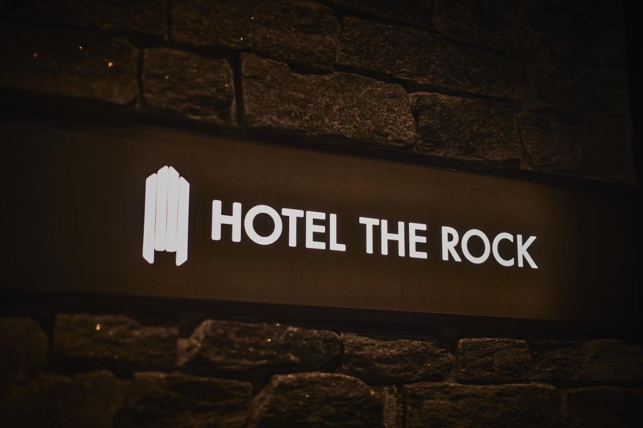 Hotel The Rock Osaca Exterior foto